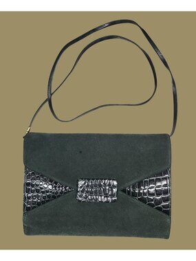 Saks Fifth Avenue Vintage 80's Green Suede Leather Envelope Evening Bag
